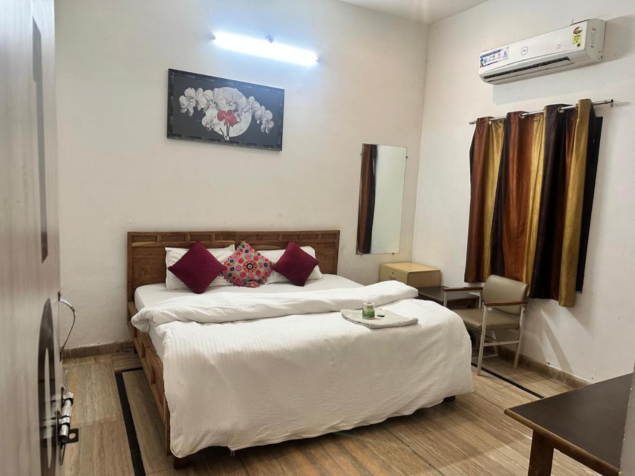 Hotel Zoola Palace Pushkar Buitenkant foto